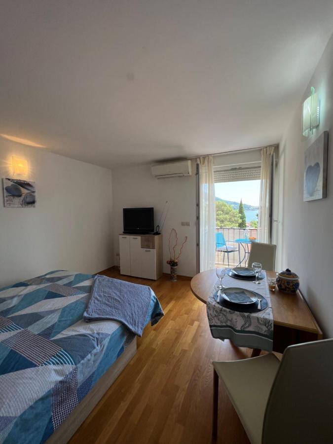 Apartman Center 오미스 외부 사진